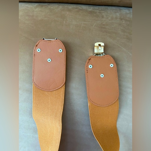 Tan Brown and Gold Toned Stretch Waist Belt - Picture 5 of 5